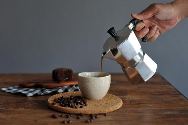 Tipos de cafeteira: como escolher a melhor - Cafeteira italiana o moka