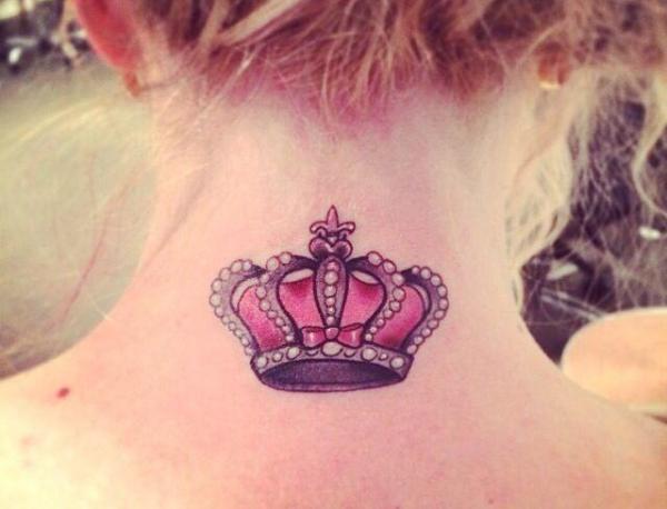 Qual o significado das tatuagens de coroas - Passo 4