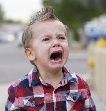 Frases que os pais não devem dizer aos filhos - Pare de chorar, seja um homem