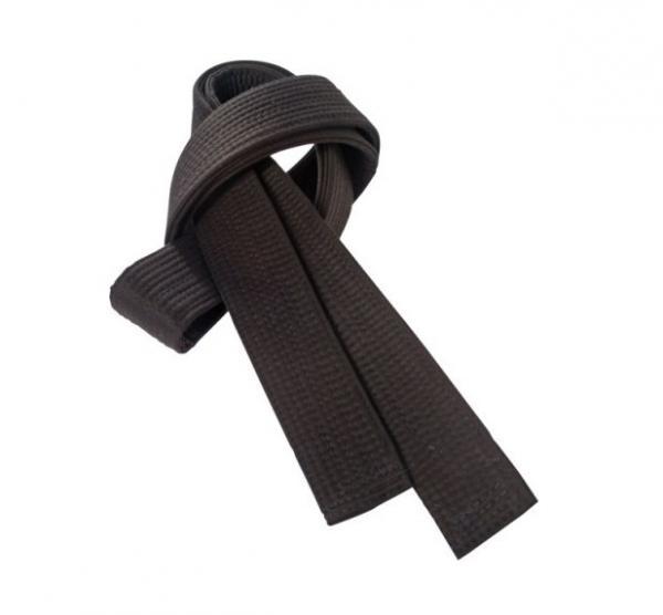 Como fazer uma fantasia caseira de ninja para o Carnaval - Passo 2