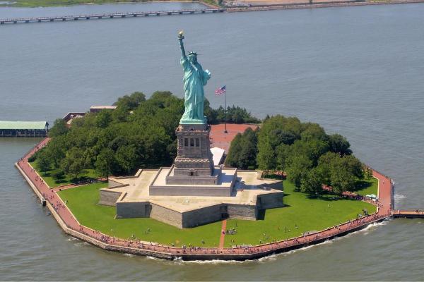 Curiosidades sobre a Estátua da Liberdade - Onde fica a Estátua da Liberdade?