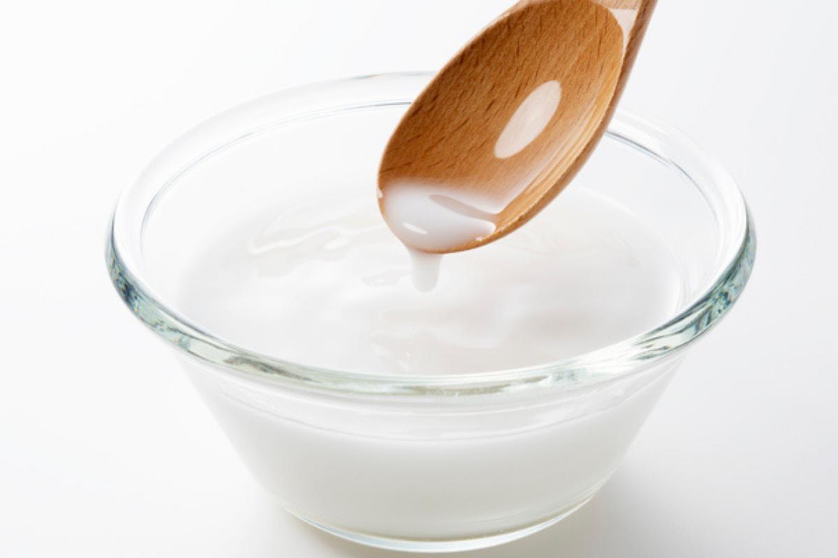 Como fazer cola caseira com maizena