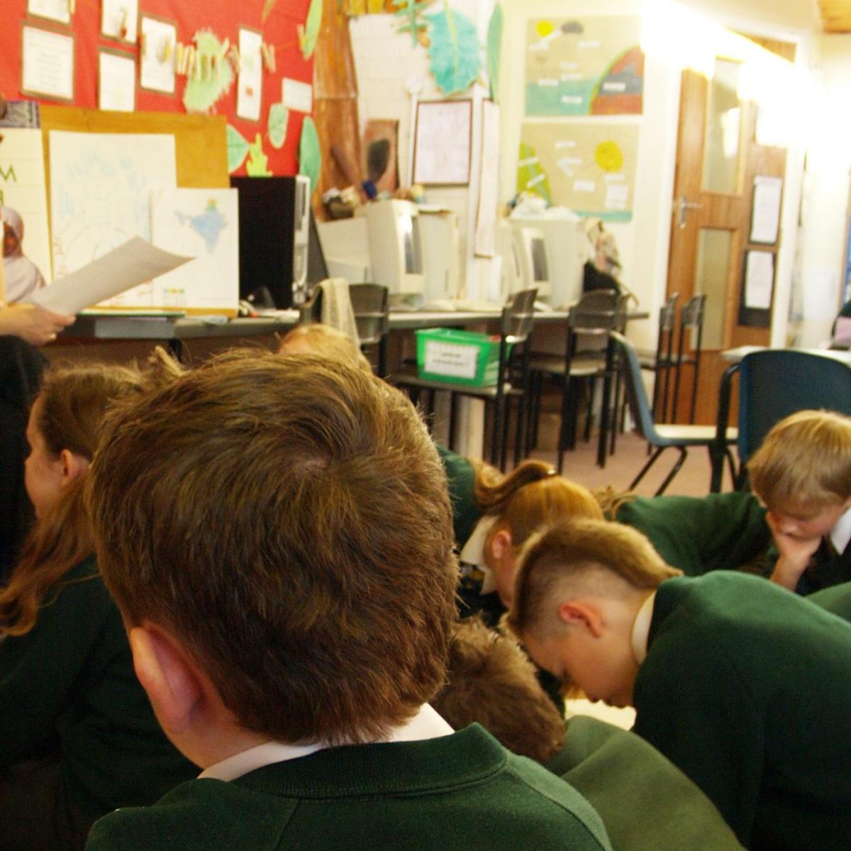 Como fazer um jogo de apresentação para crianças de educação infantil