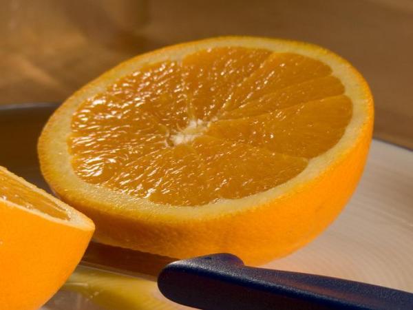 Como fazer suco de laranja - Passo 2