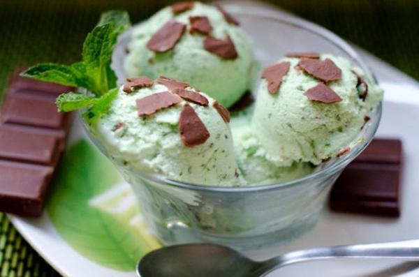 Como fazer sorvete de menta com chocolate