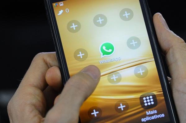 Como bloquear alguém no WhastApp e a pessoa não saber