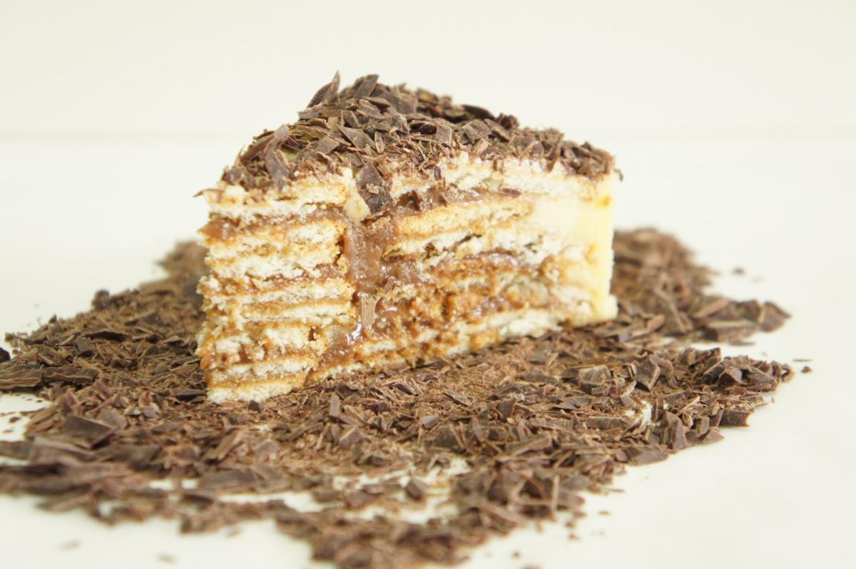 Como fazer bolo de bolacha