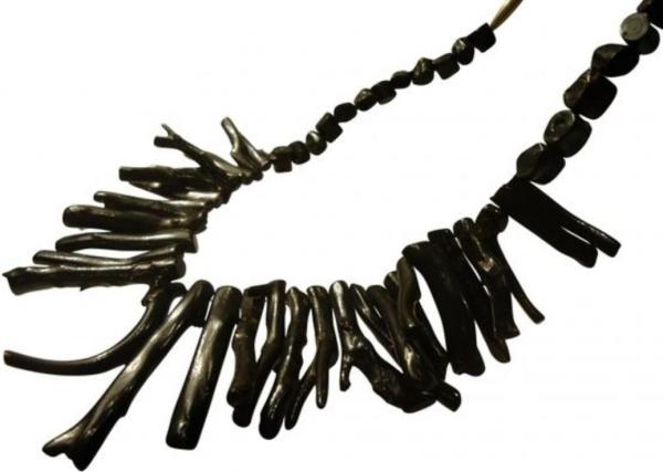 Nomes de pedras pretas - O coral preto