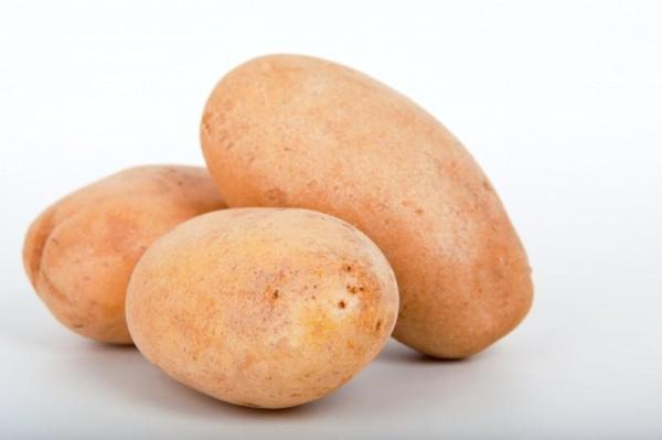 Como tirar mancha de cigarro dos dedos - métodos eficazes! - Eliminar manchas de nicotina nos dedos com batata