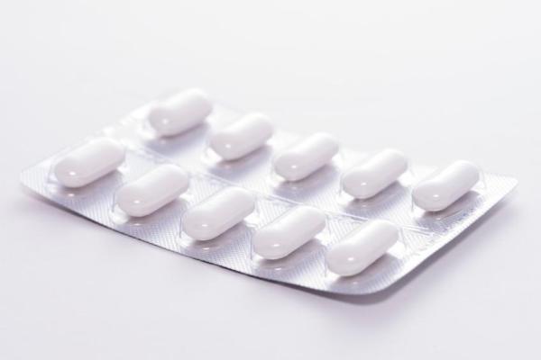Como tratar inflamação no céu da boca - Remédios para céu da boca inchado