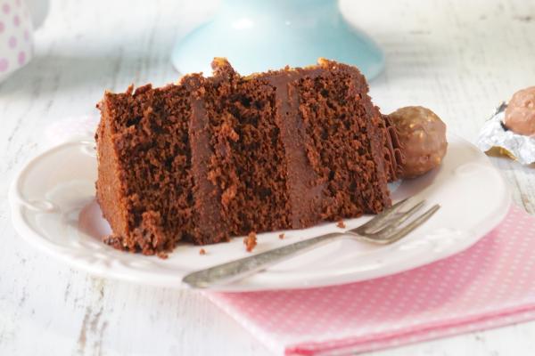 Como fazer bolo de Ferrero Rocher - Passo 8