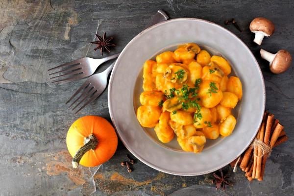 Acompanhamentos para nhoque - Nhoque com creme de abóbora e noz-moscada