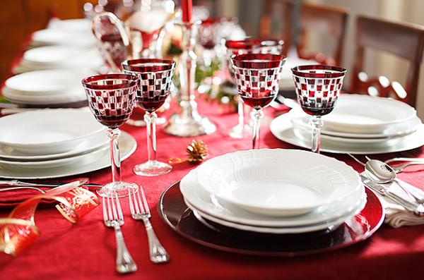 Como decorar a mesa para o Natal - Passo 3