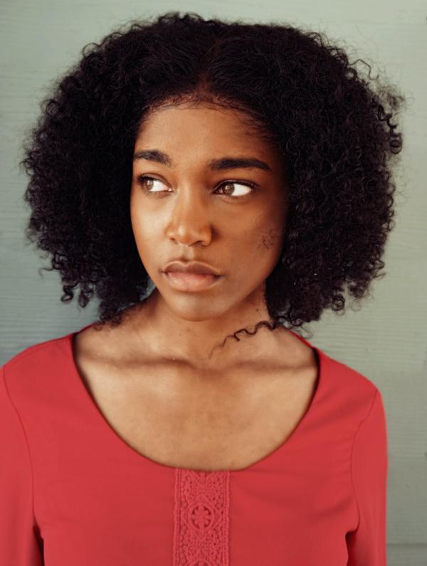 Tendências de cortes de cabelo outono inverno - Cachos naturais