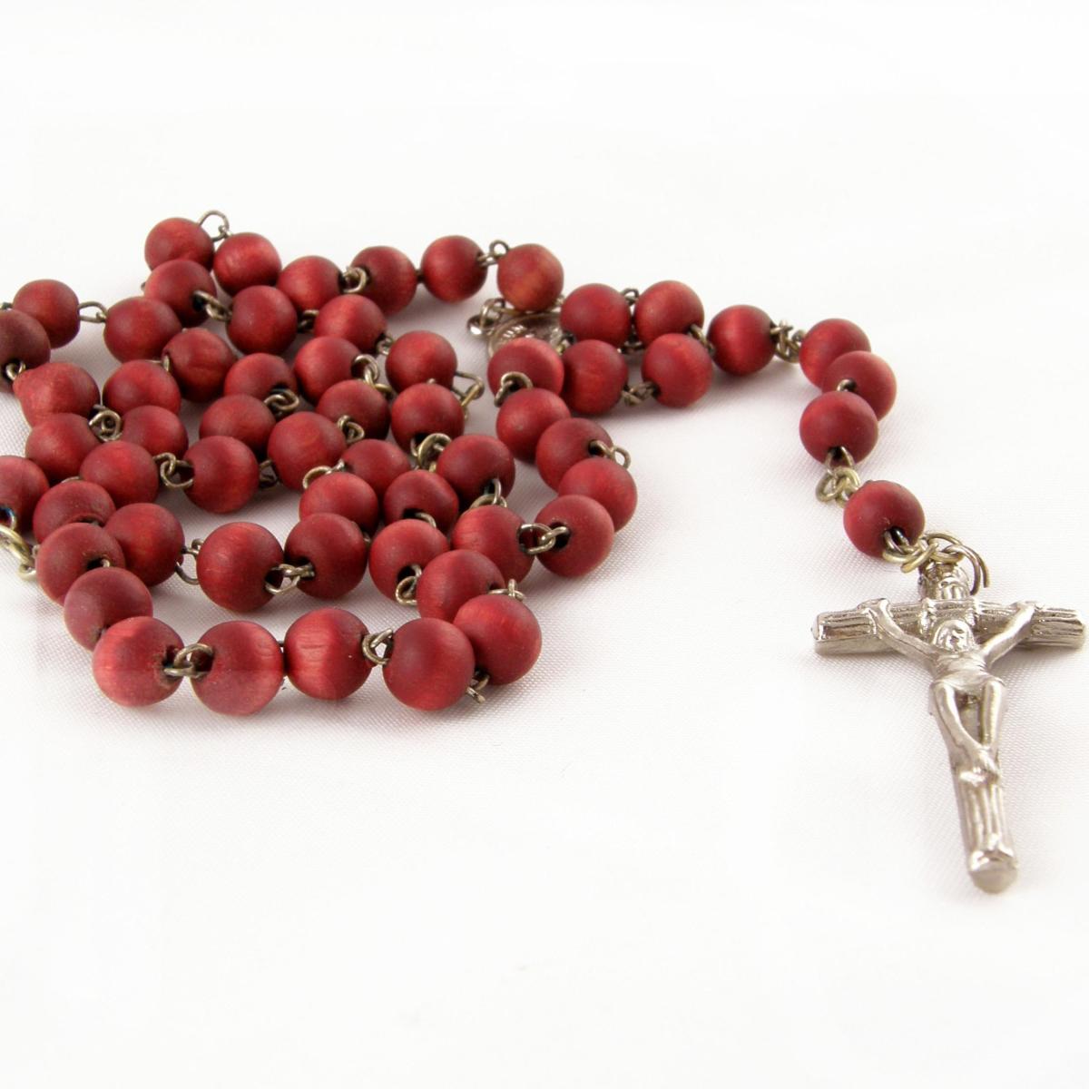 Como rezar o rosário para uma pessoa falecida