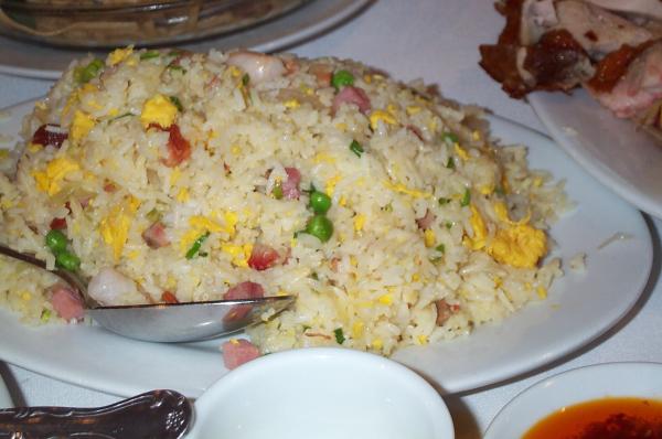 Receitas de arroz simples e gostosas - Arroz três delícias