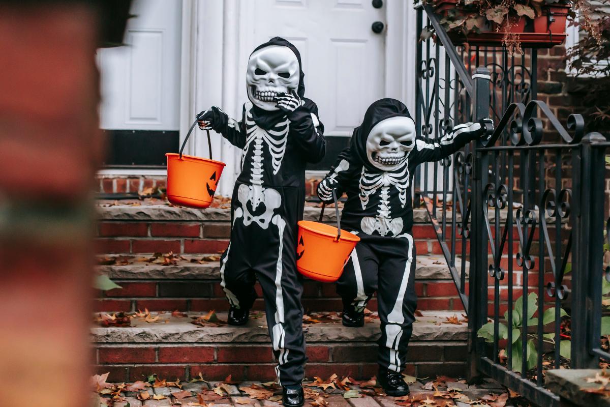 Gostosuras ou travessuras no Halloween: o que significa