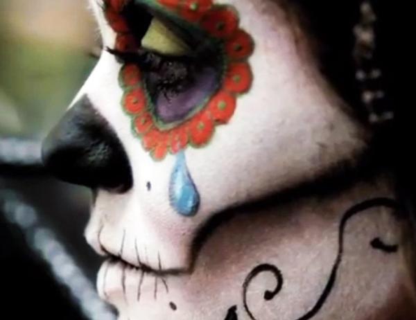 Como pintar o rosto para o Halloween - Passo 8