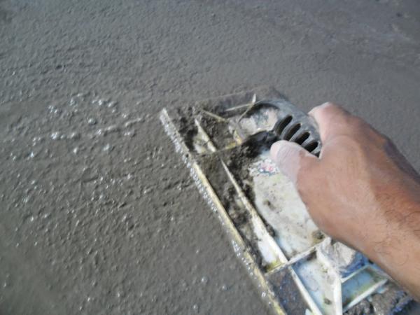 Como fazer uma calçada de concreto - Passo 5