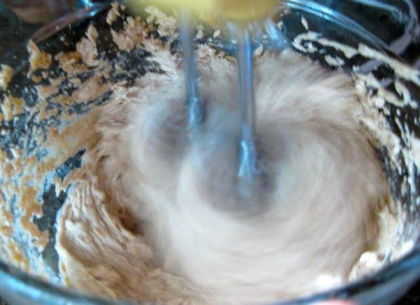 Como fazer brownies de canela - Passo 2