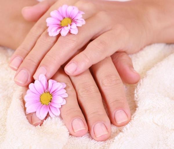 Como fazer um fortalecedor de unhas caseiro