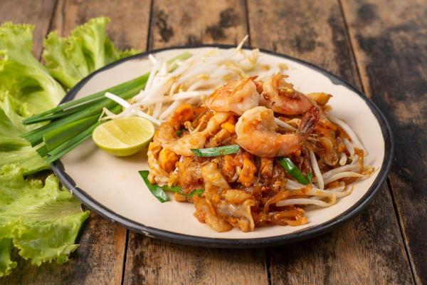 Comidas da Tailândia: descubra os pratos típicos - Pad Thai