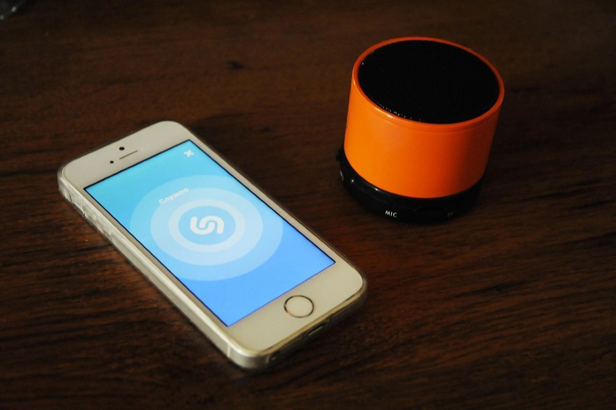 Como o Shazam descobre músicas