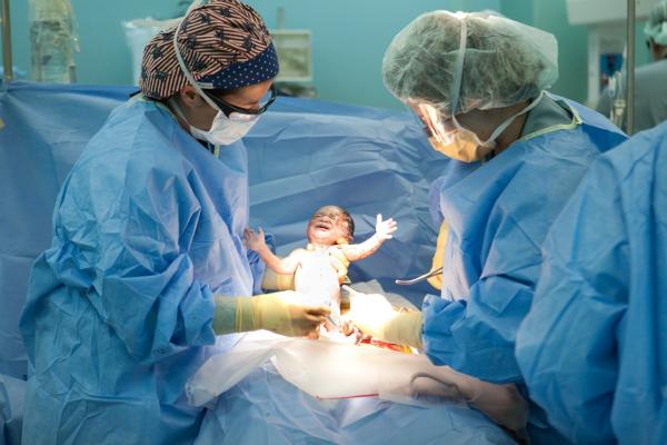 Como acontece a trombose no cordão umbilical - Passo 2