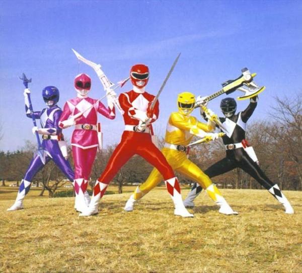 Como fazer uma fantasia de Power Ranger