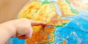 Quais países atravessam a linha do Equador