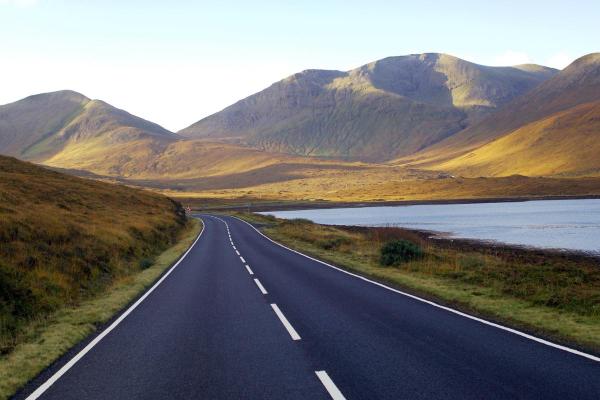 O que é mão inglesa e onde é adotada? - Escócia