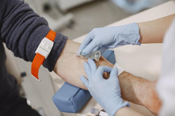Gay pode doar sangue?