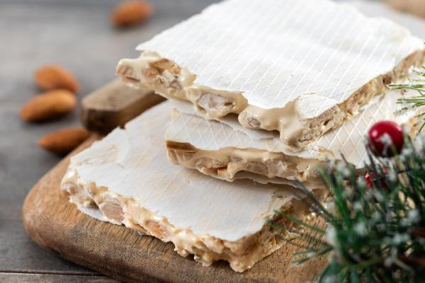 O que é torrone? - O que é torrone e quais são seus ingredientes básicos?