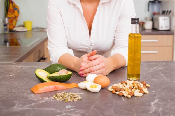 11 fatos desconhecidos sobre o corpo feminino - curiosidades interessantes! - As fêmeas levam uma vida mais saudável