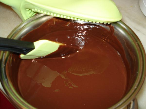 Como fazer cobertura de chocolate - Passo 4