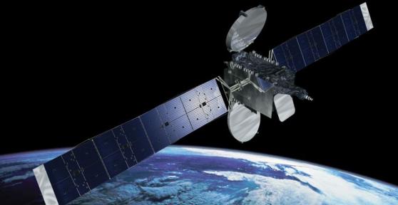 Como funciona um satélite artificial