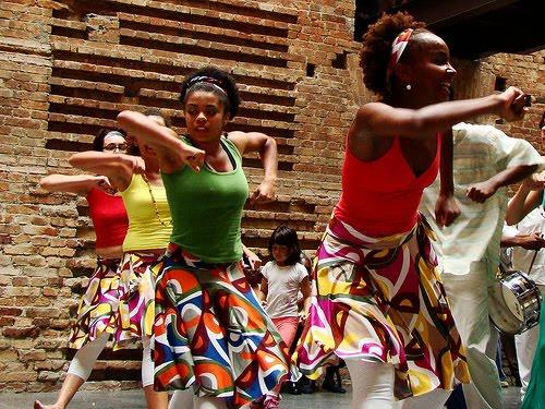 Como ensinar uma dança africana
