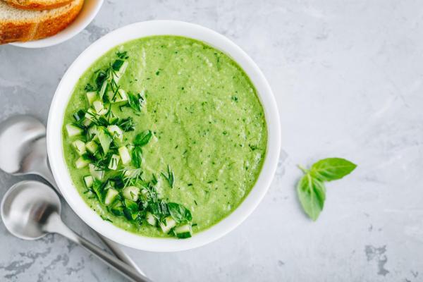 Como fazer salmorejo de abacate - Passo 8