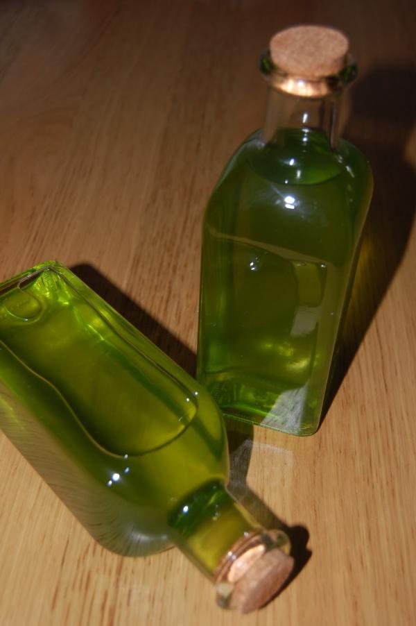 Como fazer licor de menta