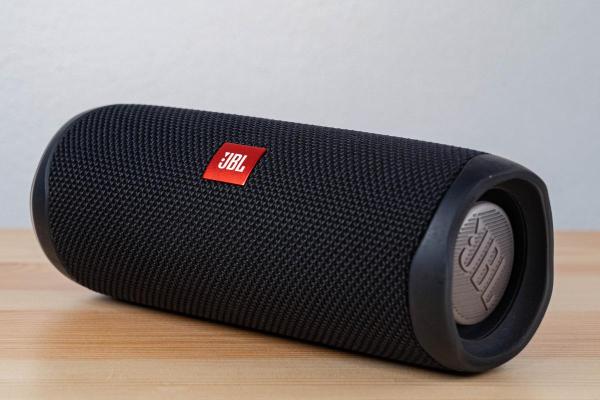 Presentes de Natal para adolescentes - Caixa de som portátil