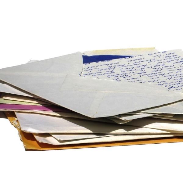 Como assinar uma carta em nome de outra pessoa