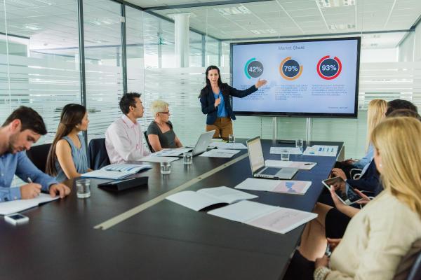 Como apresentar um trabalho de forma criativa - Comece com um gancho impactante