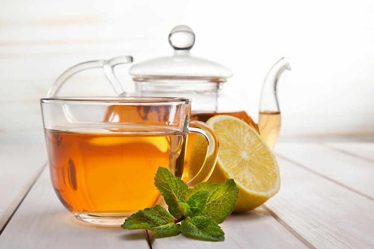 Remédio caseiro para dor de garganta inflamada