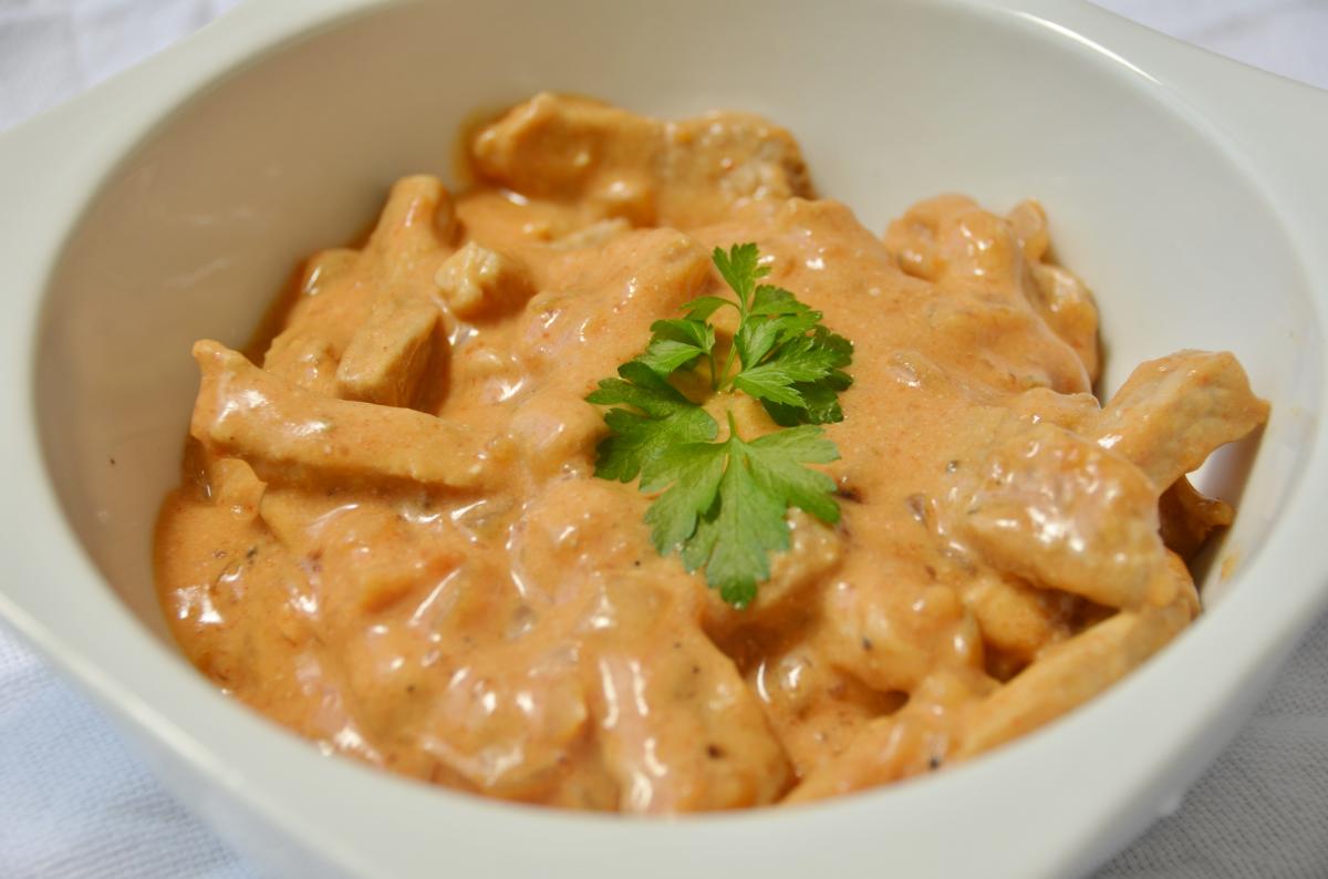 Como fazer estrogonofe light