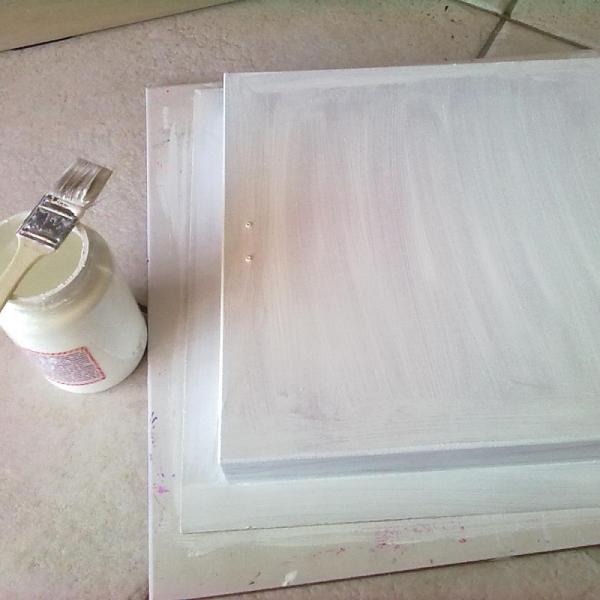 Como decorar caixa de papelão - Passo 2