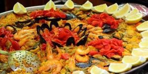 Como fazer um refogado para paella