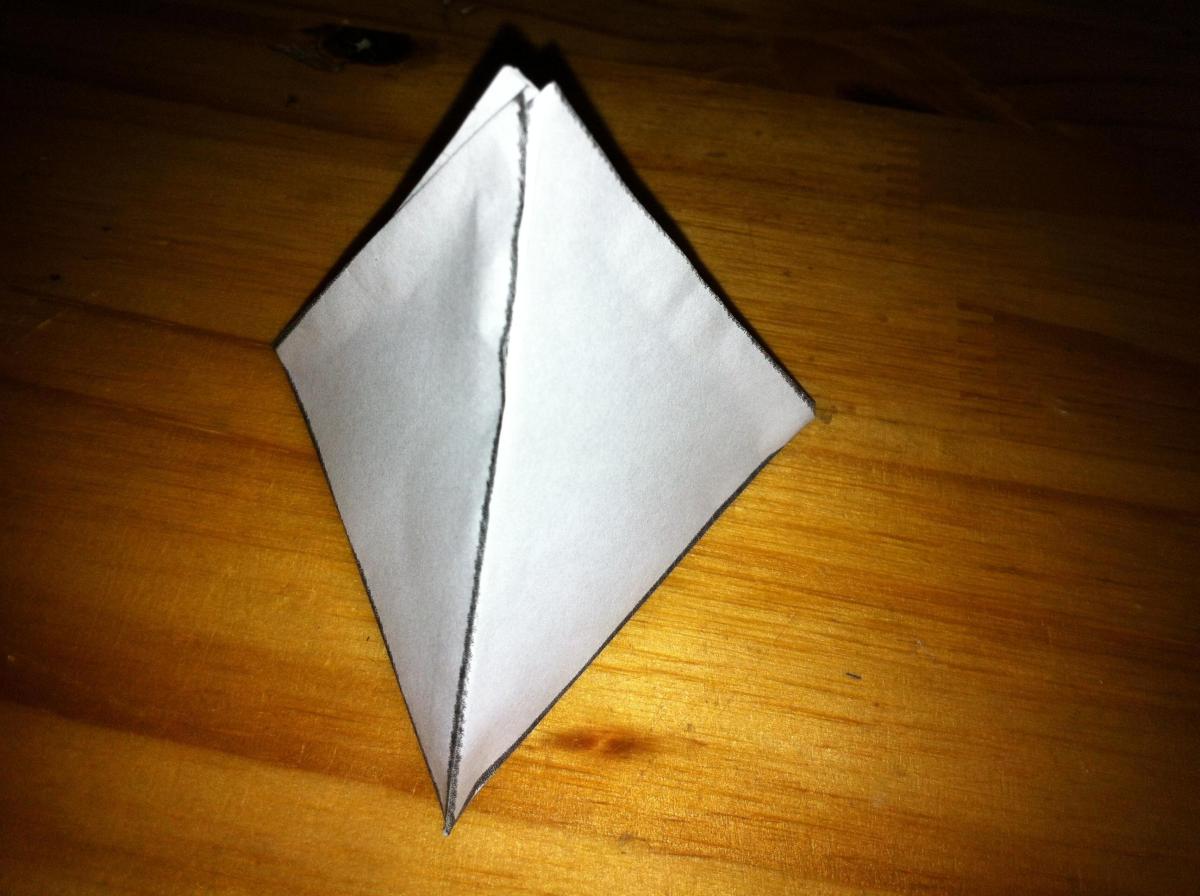 Como fazer um tetraedro