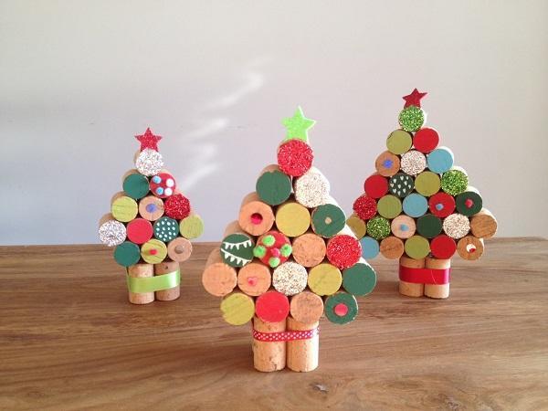 Árvores de Natal com rolhas de cortiça - Árvore de rolhas colorida