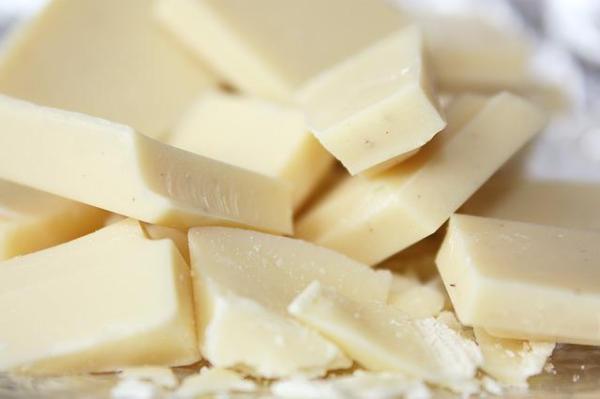 Como fazer calda de chocolate branco - Passo 3