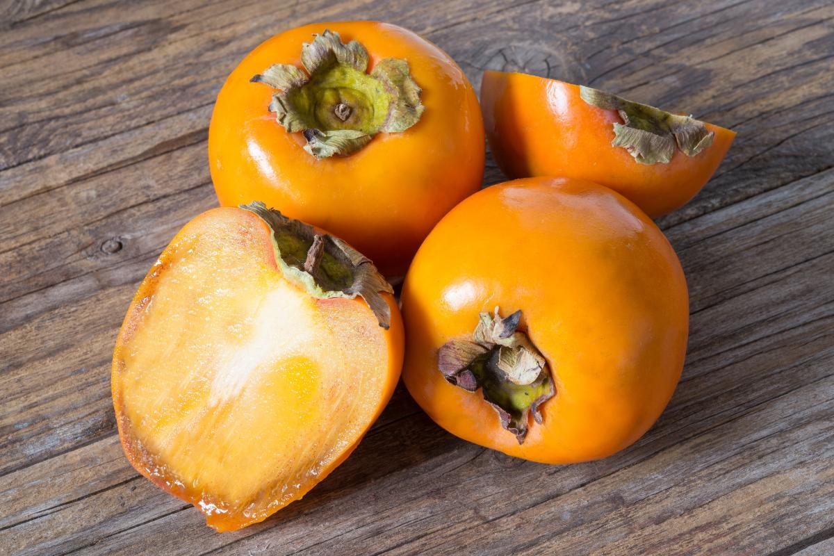 Benefícios do caqui